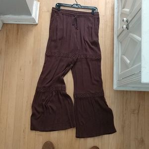 Matilda Jane big ruffle pants